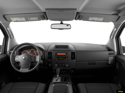 2015 Nissan Titan SV