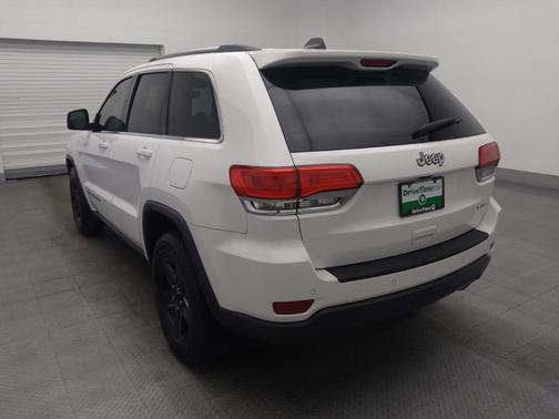 2017 Jeep Grand Cherokee Laredo