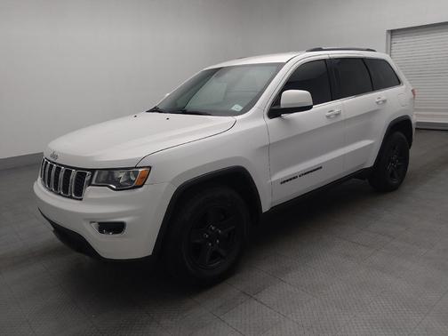 2017 Jeep Grand Cherokee Laredo