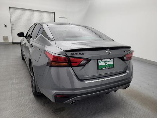 2022 Nissan Altima SR FWD