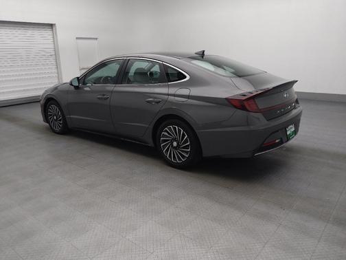 2021 Hyundai SONATA Hybrid SE