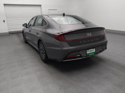 2021 Hyundai SONATA Hybrid SE