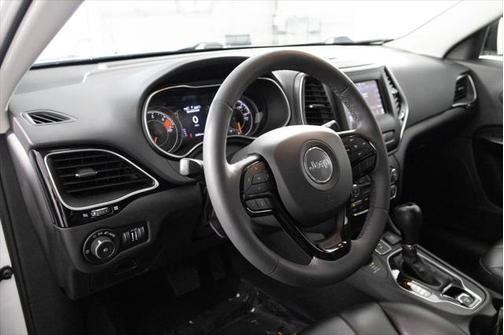 2021 Jeep Cherokee Altitude