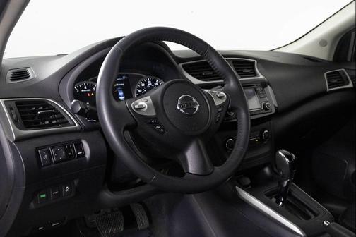 2016 Nissan Sentra SV