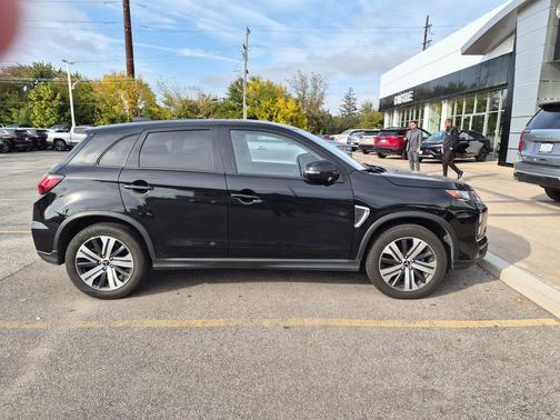 Mercury Gray Metallic 2024 Mitsubishi Outlander Sport SE