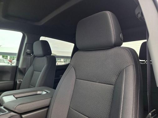 Onyx Black 2026 GMC Sierra 1500 Pro