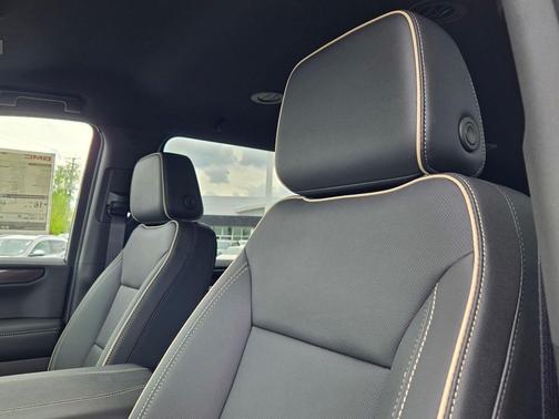 Summit White 2026 GMC Yukon XL 4WD Elevation