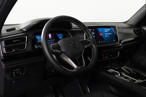 2025 Volkswagen Atlas Cross Sport 2.0T SE w/Technology 4MOTION