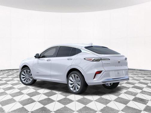 White Frost Tricoat 2026 Buick Envista Avenir FWD