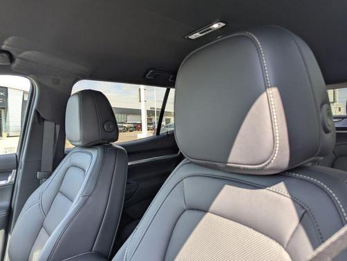 Summit White 2026 GMC Terrain FWD Elevation