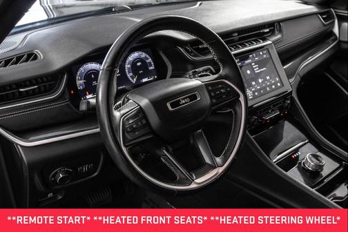 Diamond Black Crystal Pearlcoat 2022 Jeep Grand Cherokee L Altitude