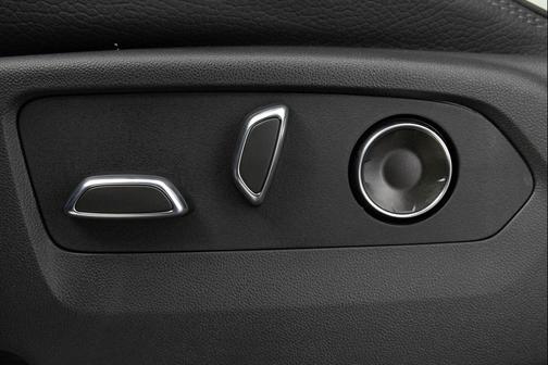 Glacier White Tricoat 2026 GMC Yukon Denali