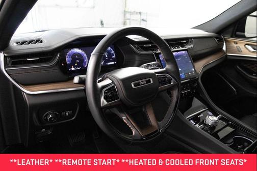 2023 Jeep Grand Cherokee Summit