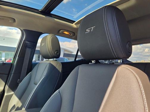 Ceramic 2026 Buick Encore GX Sport Touring