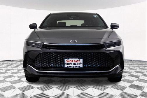 2024 Toyota Crown Platinum