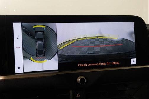 2024 Toyota Crown Platinum