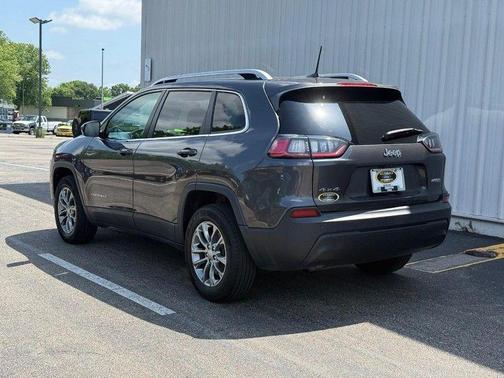 Granite Crystal Clearcoat Metallic 2019 Jeep Cherokee Latitude Plus
