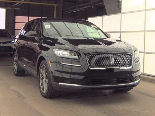 Black Metallic 2023 Lincoln Nautilus Reserve