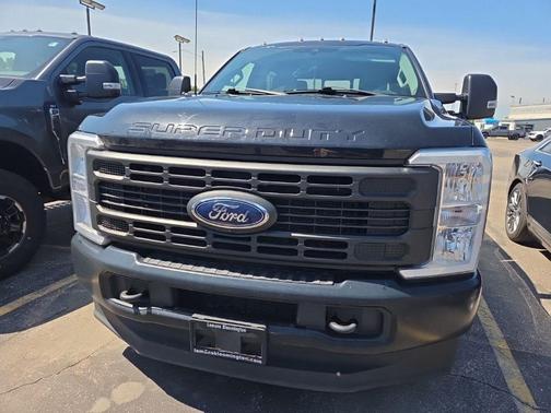 Agate Black Metallic 2023 Ford F-350 XL