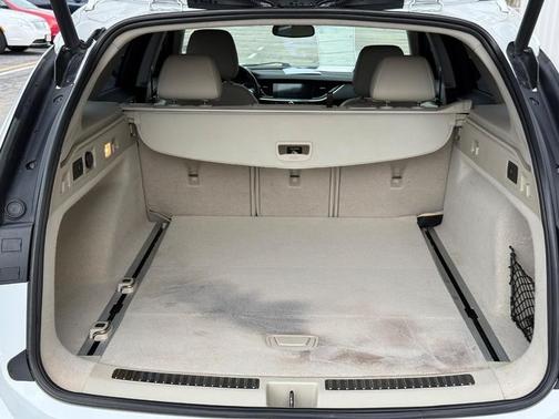 2018 Buick Regal TourX Essence