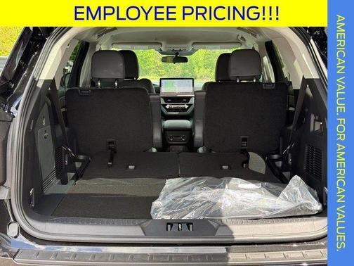 Agate Black Metallic 2026 Ford Explorer Active