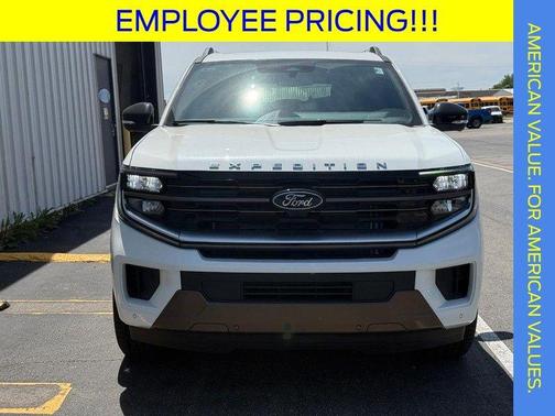 Star White 2026 Ford Expedition Max King Ranch