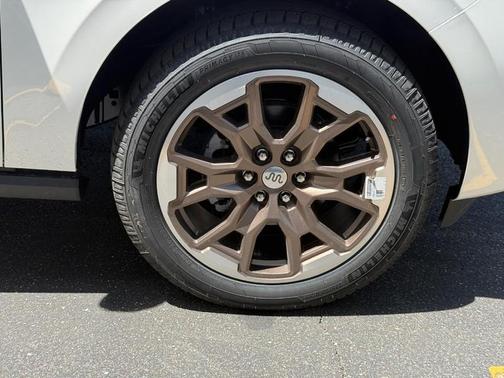 Star White 2026 Ford Expedition Max King Ranch