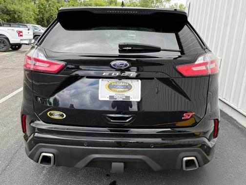 2022 Ford Edge ST