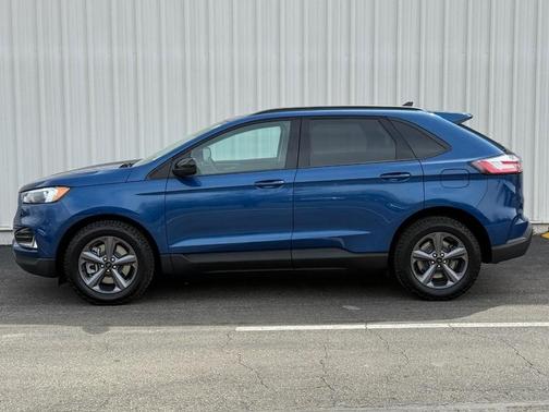 Atlas Blue Metallic 2024 Ford Edge SEL