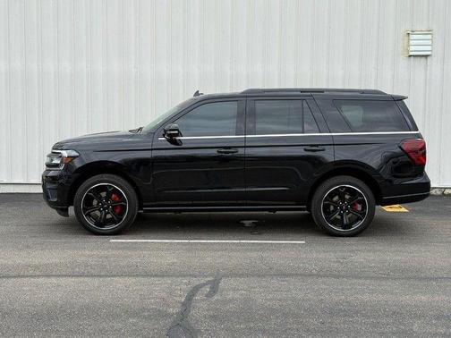 Agate Black Metallic 2023 Ford Expedition Limited