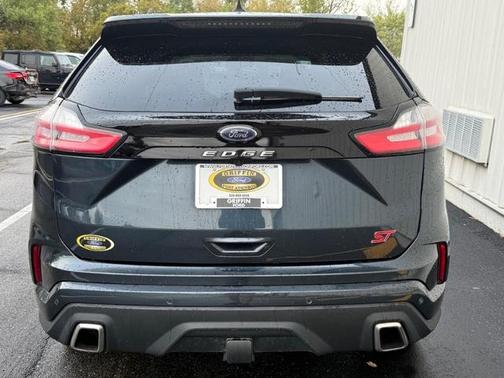 2022 Ford Edge ST