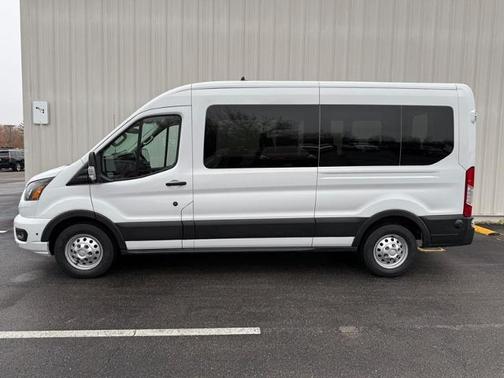2024 Ford Transit-350 XLT