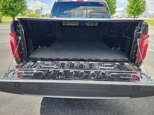 Agate Black Metallic 2024 Ford F-150 XLT