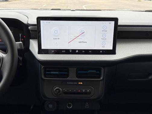 Oxford White 2025 Ford Maverick XLT