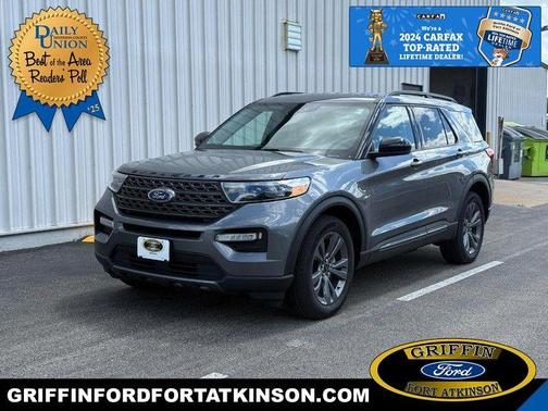 Carbonized Gray Metallic 2024 Ford Explorer XLT