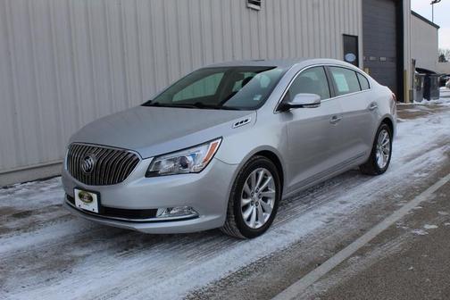 Photo 3 of 23 of 2014 Buick LaCrosse Leather