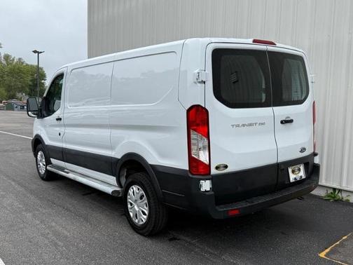 2023 Ford Transit-250 