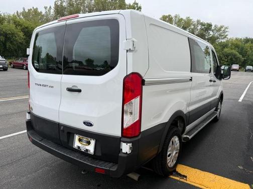 2023 Ford Transit-250 