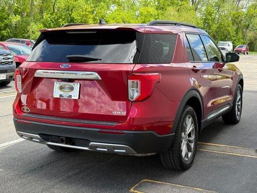 Red Metallic 2022 Ford Explorer XLT
