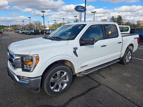 Oxford White 2023 Ford F-150 XLT