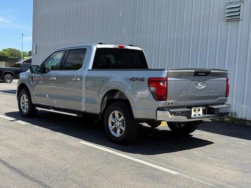 Iconic Silver Metallic 2024 Ford F-150 XLT