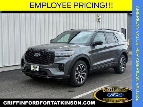 Carbonized Gray Metallic 2026 Ford Explorer ST-Line