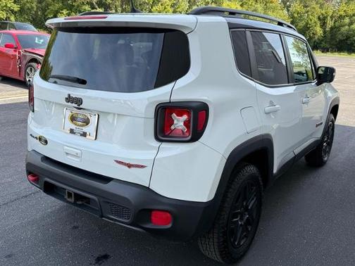 2018 Jeep Renegade TRAILHAWK