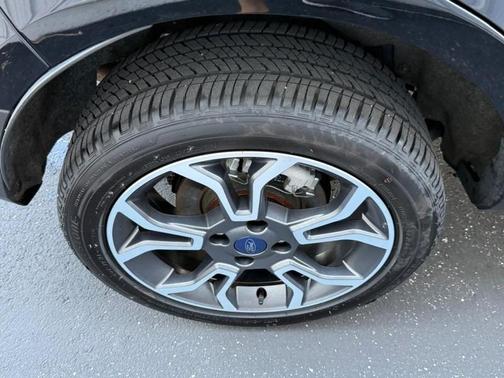 2020 Ford EcoSport SES