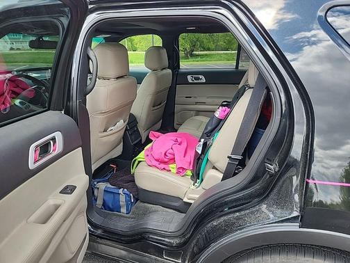 Tuxedo Black Metallic 2014 Ford Explorer XLT