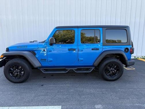 2022 Jeep Wrangler Unlimited SPORT