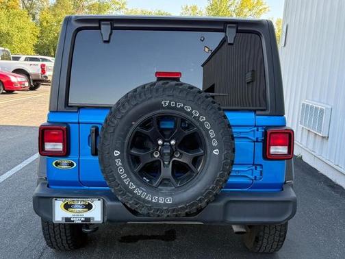 2022 Jeep Wrangler Unlimited SPORT
