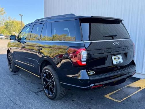2022 Ford Expedition LIMITED