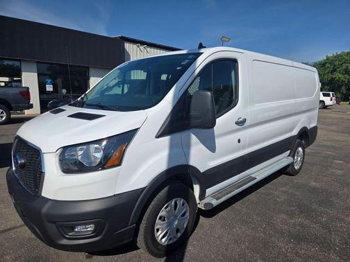 Oxford White 2024 Ford Transit-250 Base