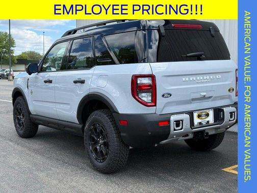 Space White Metallic 2026 Ford Bronco Sport Outer Banks